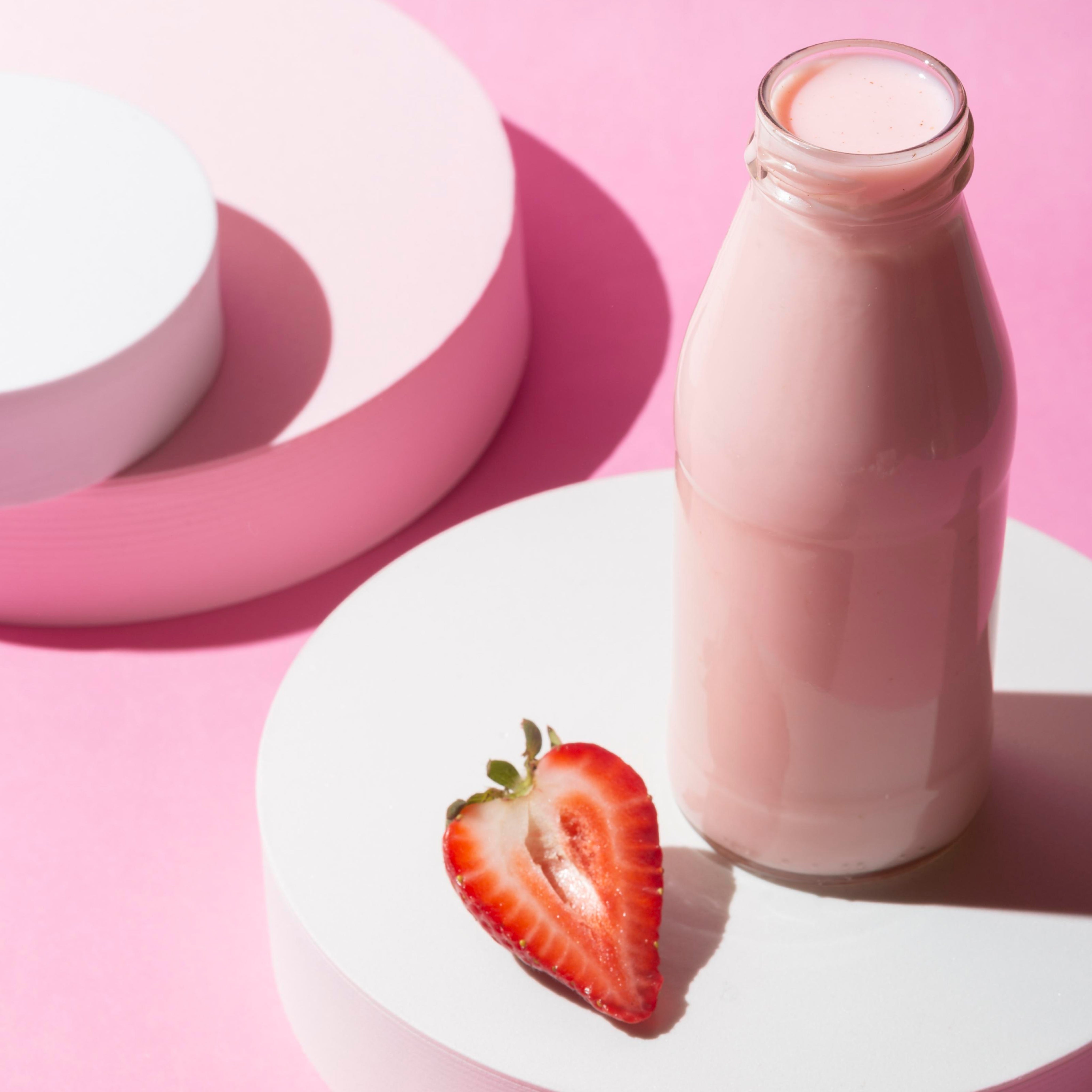 pink-milk-lorenzo-pazzaglia-lactonic-perfume-review